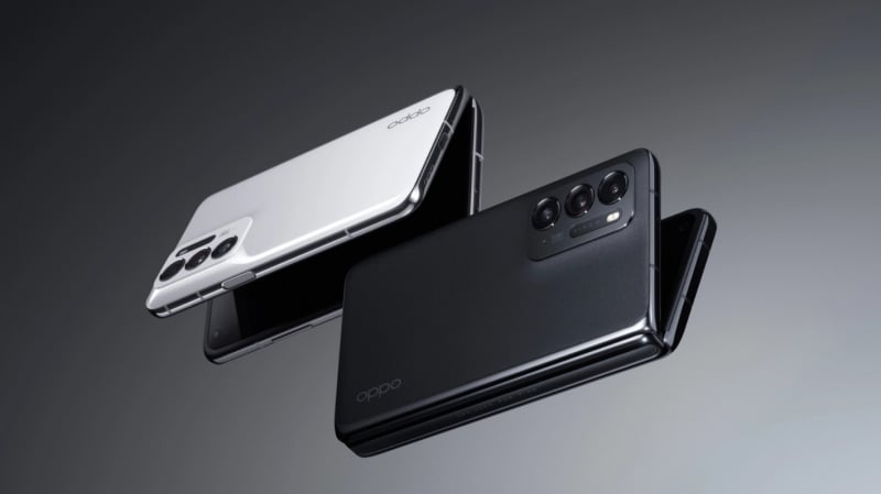  Az Oppo is villantott egy hajlítható kijelzős méregdrága telefont 